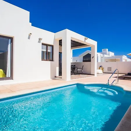 Beautiful 2-bed In -rosa Blanca * Playa Blanca (Lanzarote)