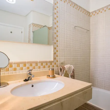 Villa Beautiful 2-bed In -rosa Blanca